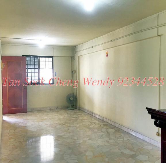 Blk 211 Jurong East Street 21 (Jurong East), HDB 3 Rooms #150734642